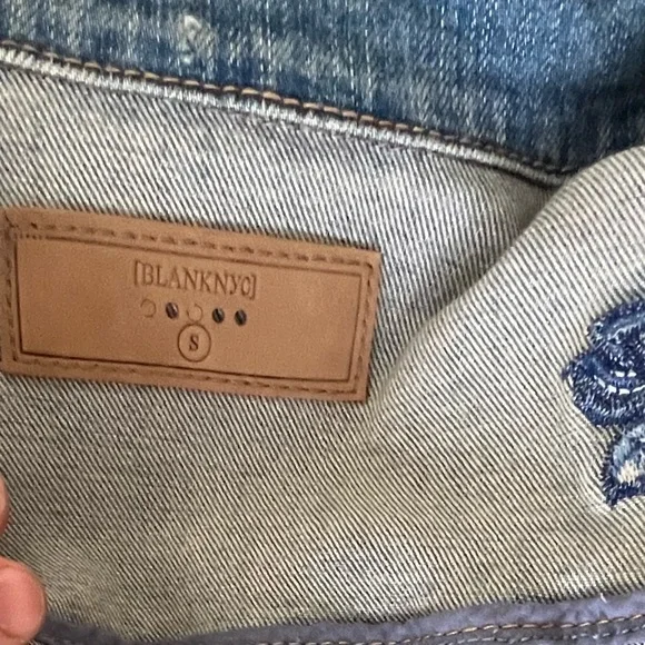 BLANK NYC embroidered jean jacket - Picture 9 of 14